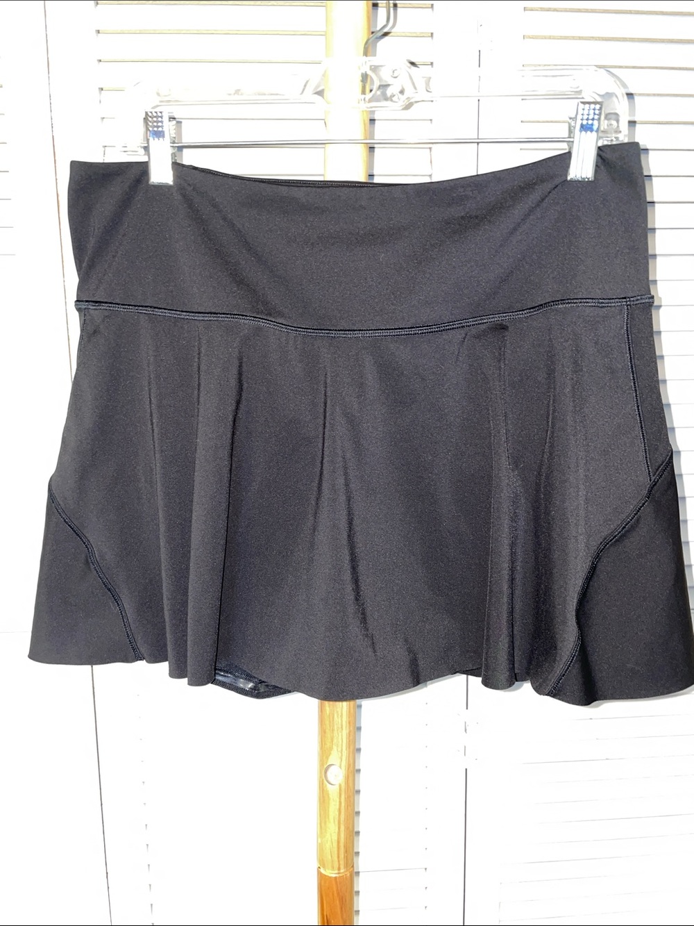 EUC Athleta Black Ace Tennis 13.5” Skort - Sz L